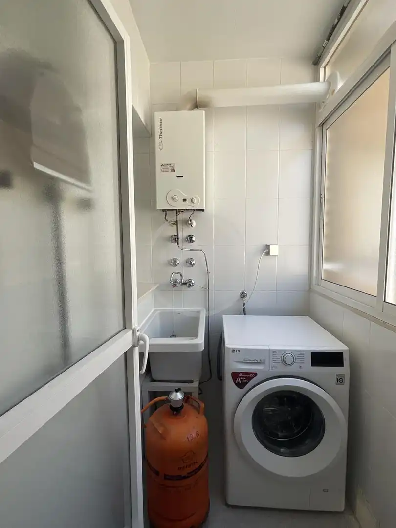 Piso de 100 m² en Linares