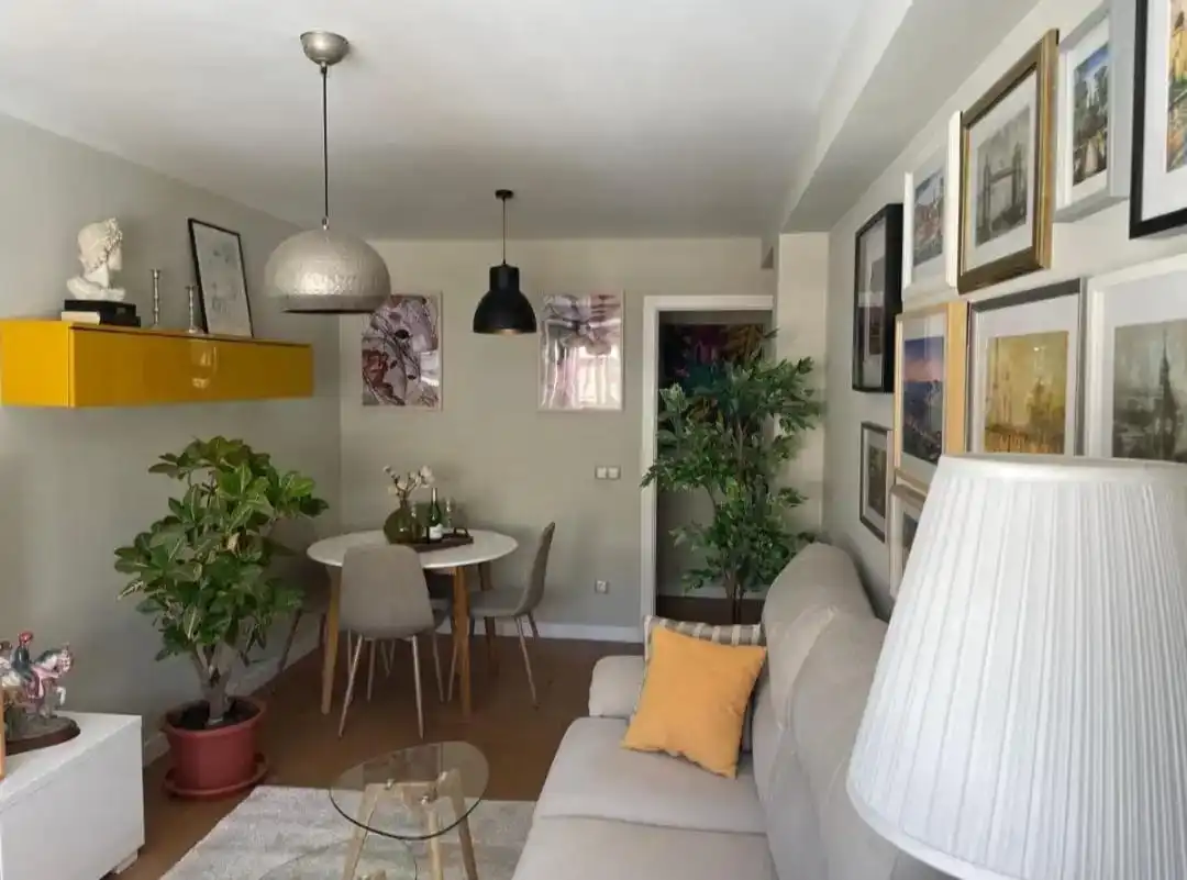 Piso de 80 m² en Sevilla