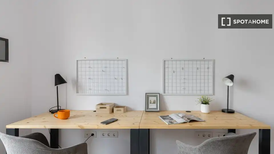 Room for rent, Barcelona