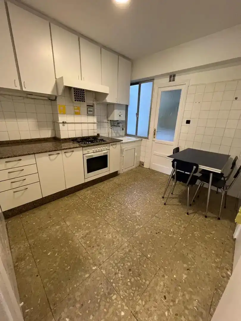 Habitación 120 m², Lugo