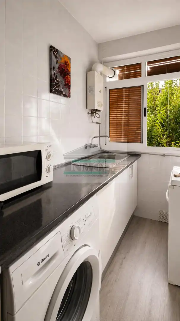 Piso de 85 m² en Granada