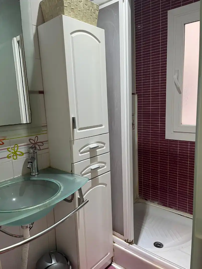 Habitación 90 m², Granada