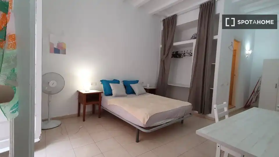 Habitació de lloguer, Barcelona