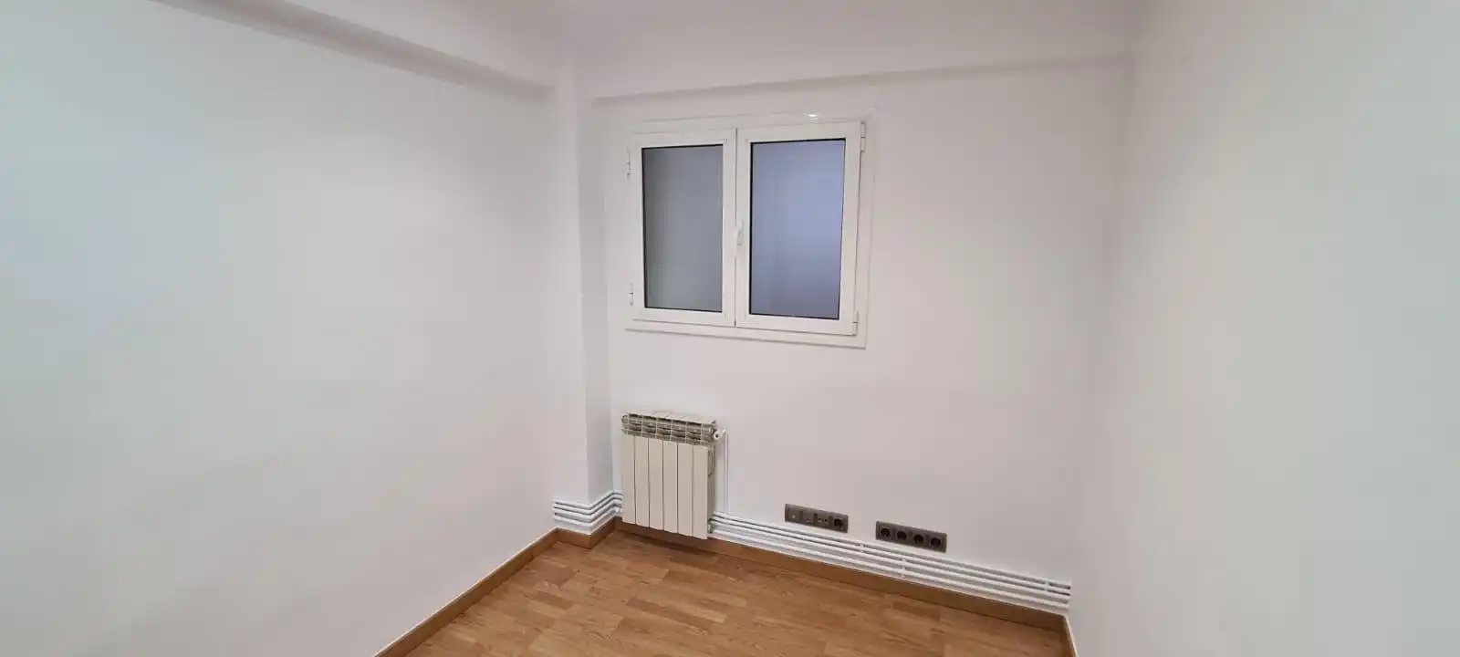 Pis de 91 m² a Sant Feliu de Llobregat