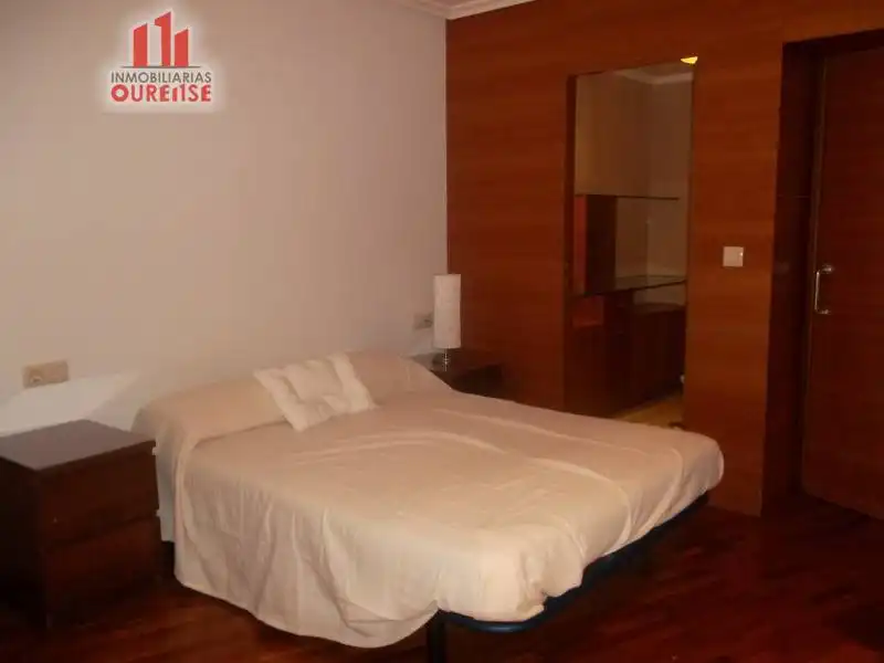 Piso de 75 m² en Ourense
