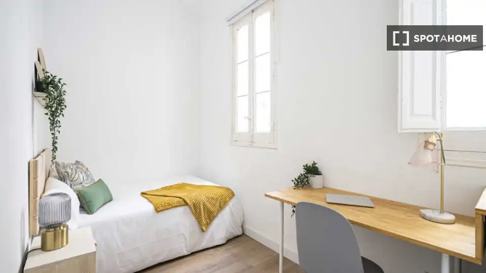 Habitación 250 m², Madrid