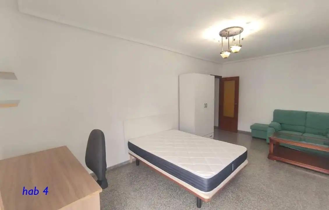 Habitación 120 m², Elche