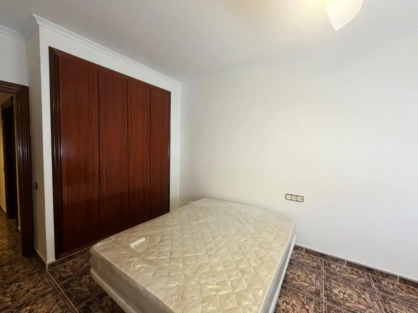 Casa de 236 m² a Rafelbunyol