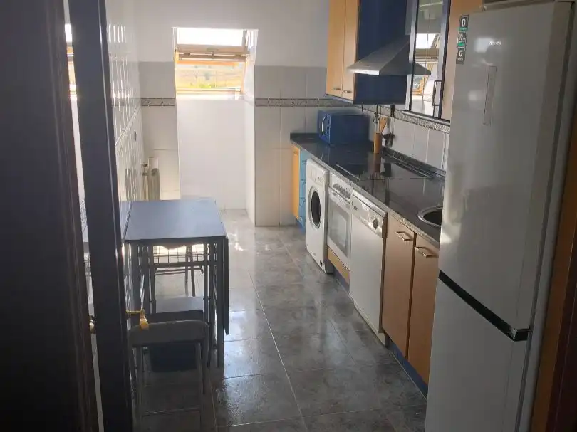 Piso de 80 m² en Valverde de la Virgen