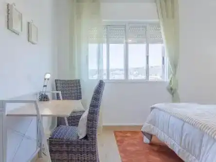 Habitación 75 m², Pontevedra