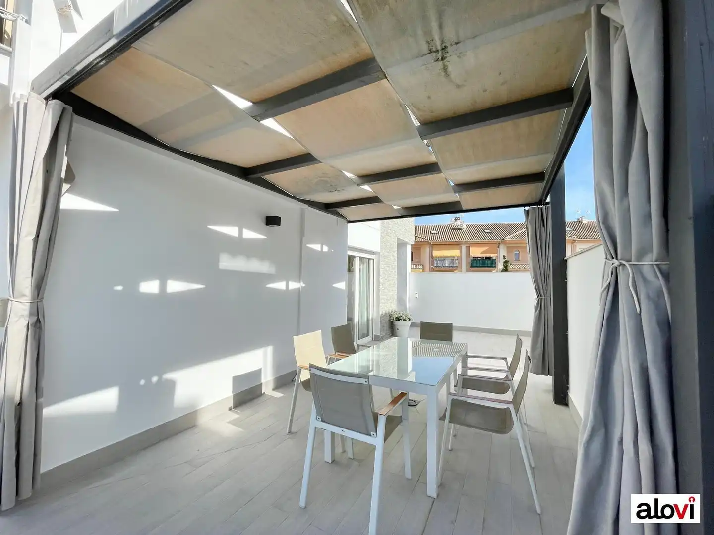 Casa de 240 m² en Ogíjares