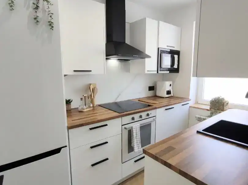 Habitación 90 m², Ávila