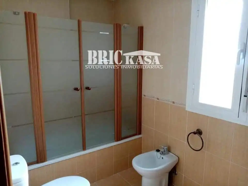 Casa de 180 m² en Cáceres