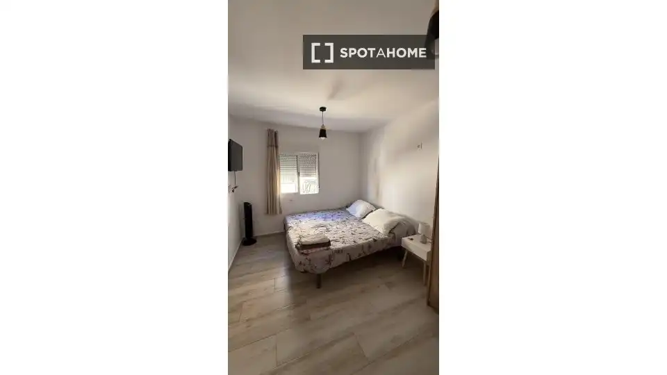 Habitación 81 m², Murcia