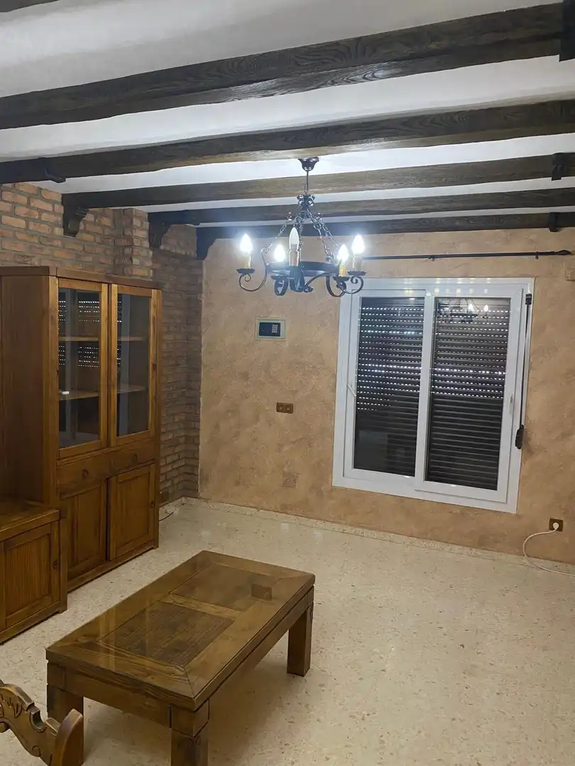 Casa de 100 m² a Algesires