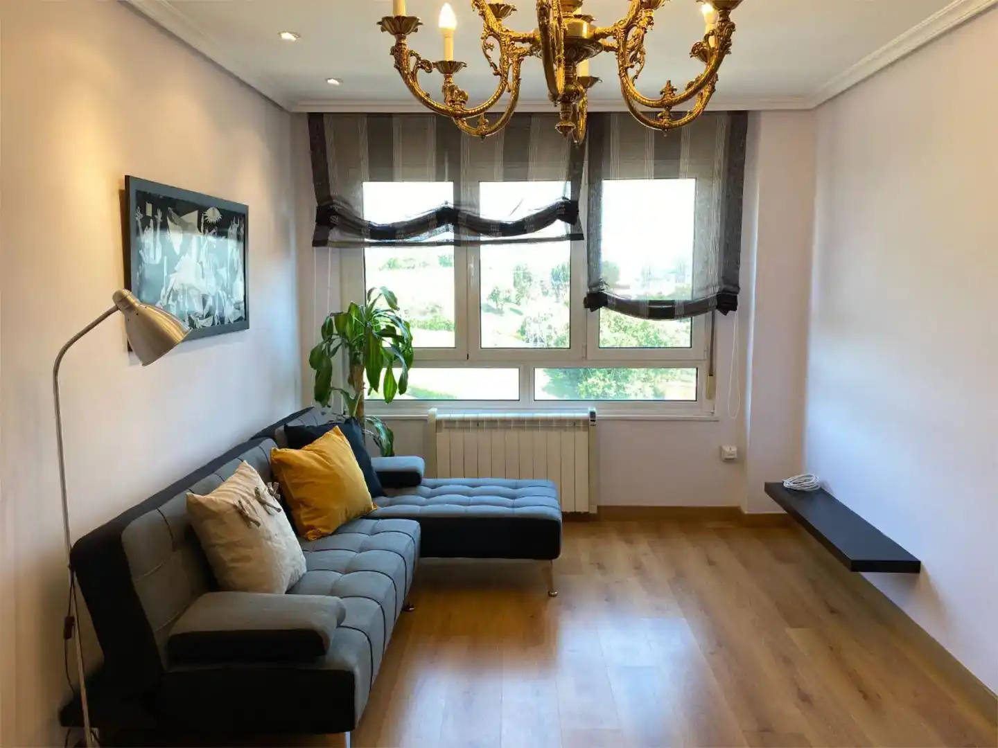 Piso de 90 m² en Oviedo
