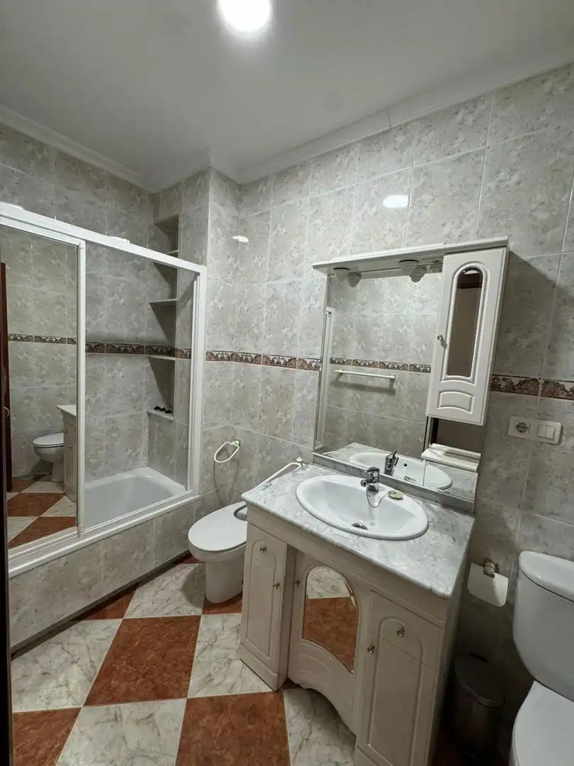 Piso de 130 m² en Huelva