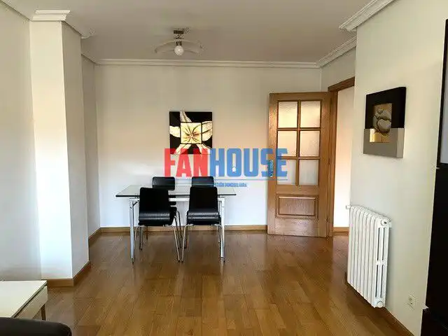Appartement 77 m² à Gijón / Xixón