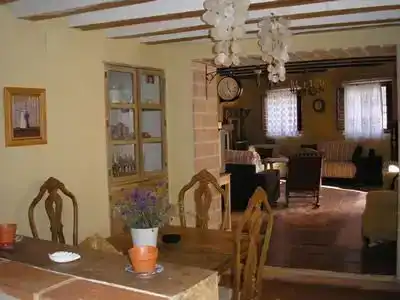 Casa de 300 m² en Peñas de San Pedro