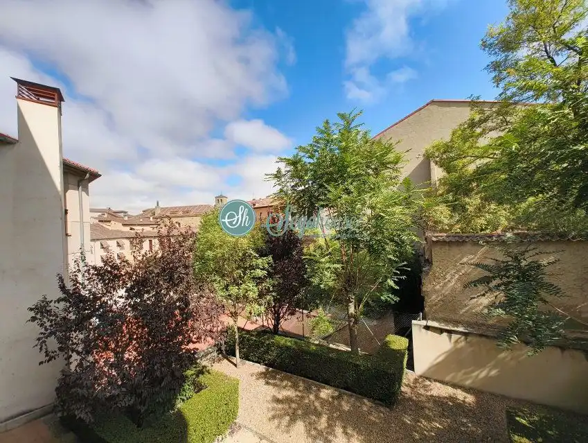 Piso de 85 m² en Segovia