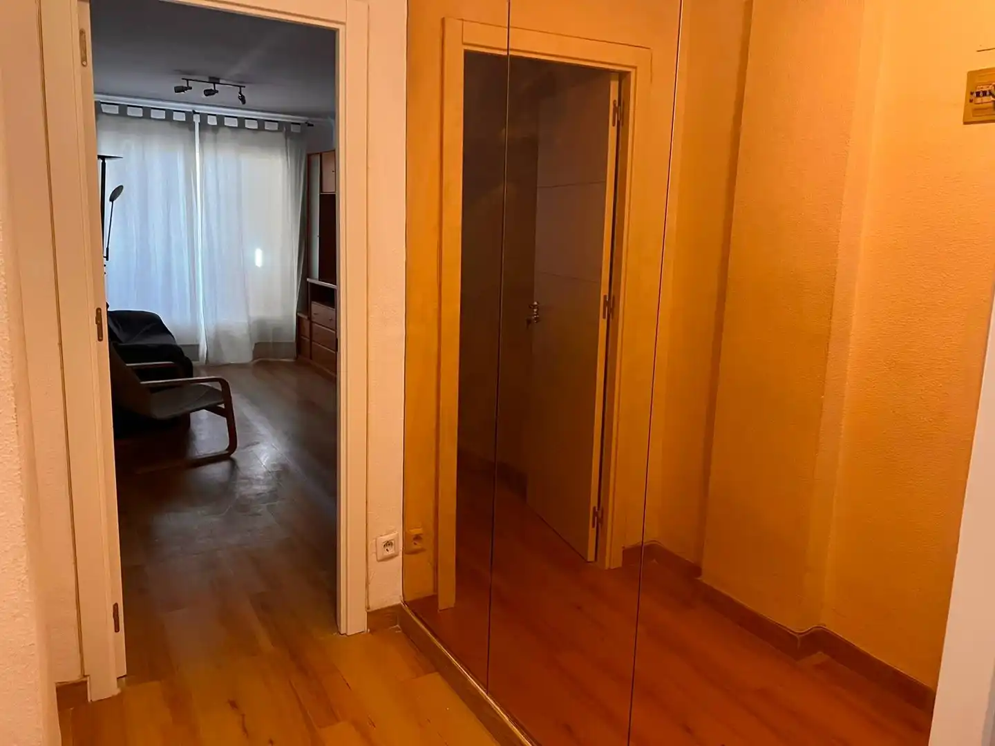 Habitació 85 m², Sevilla