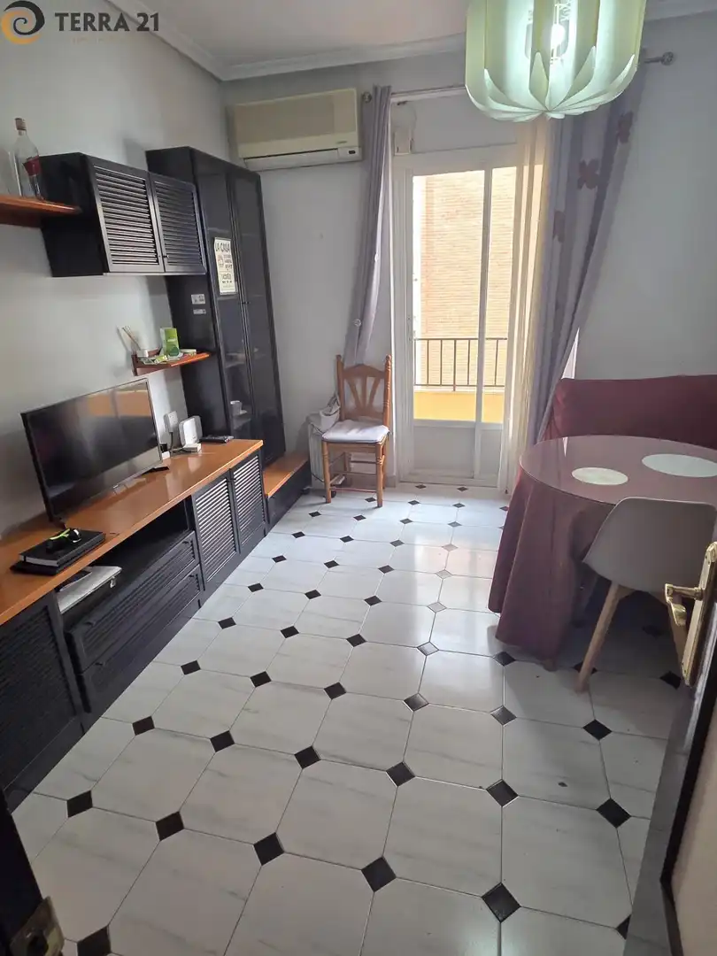 Habitación 102 m², Jaén