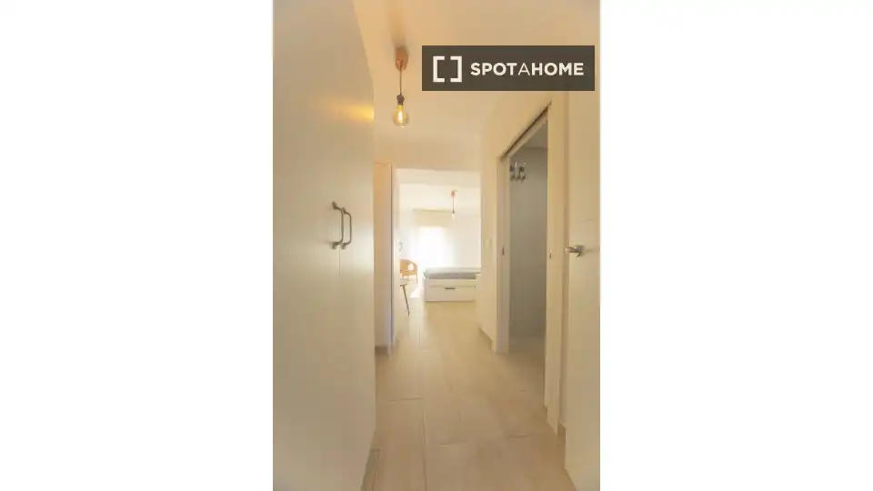 Habitación 104 m², Granada