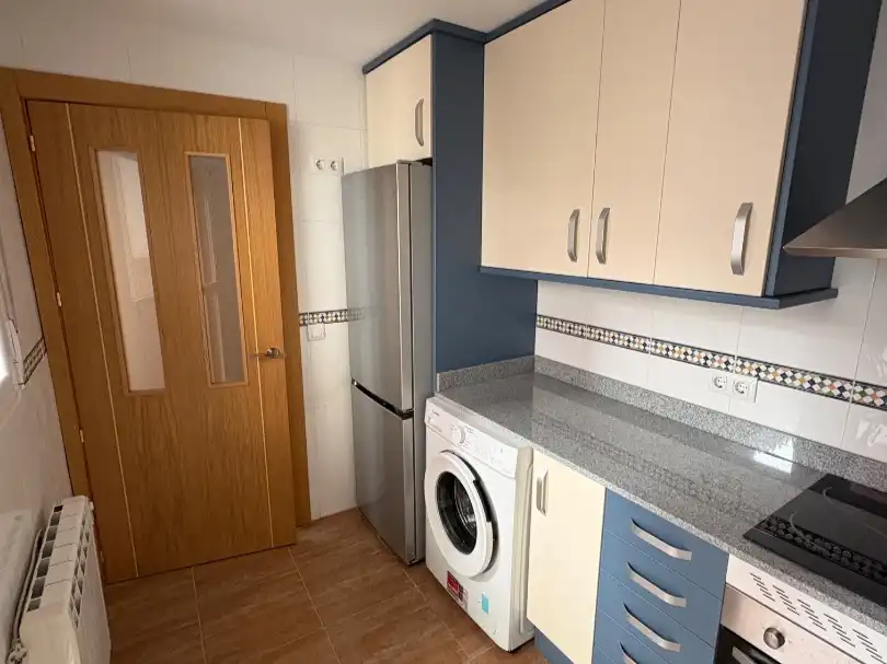 Piso de 90 m² en Villarejo de Fuentes