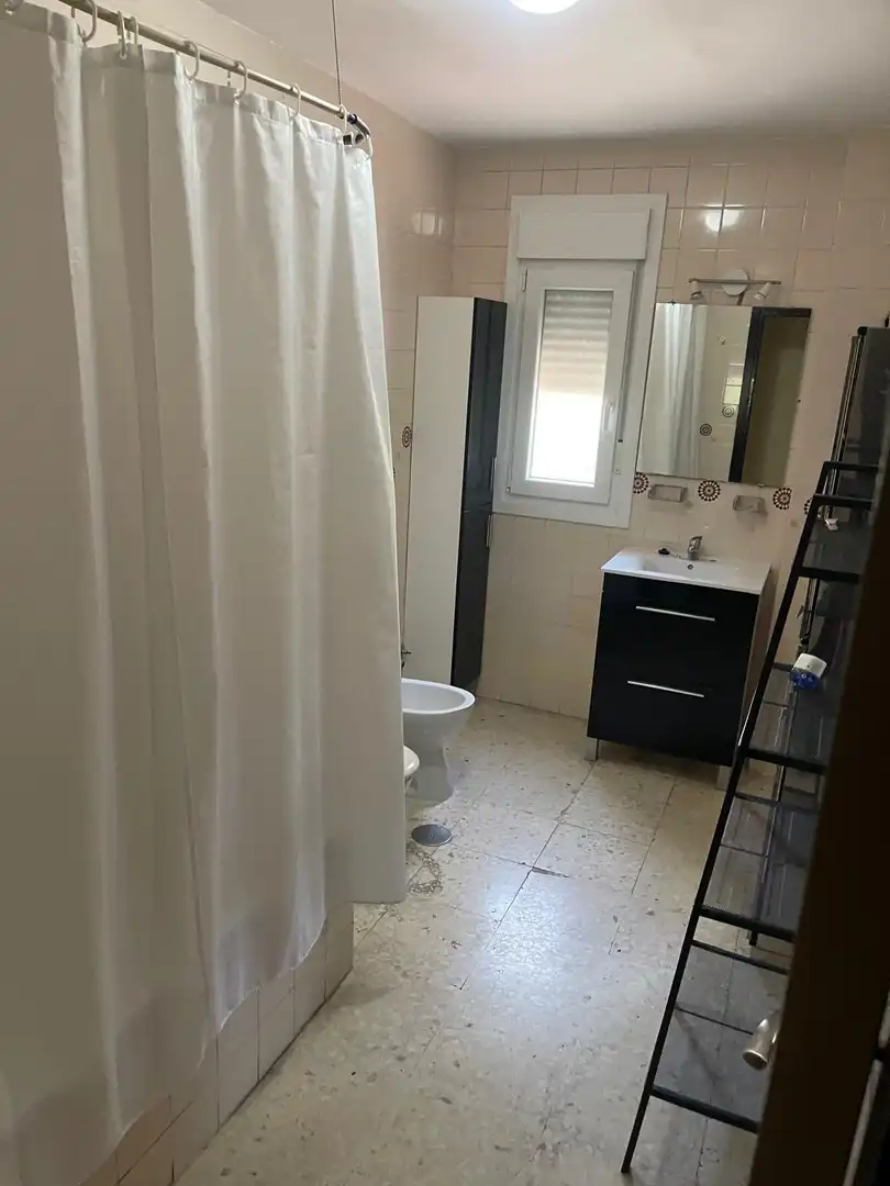Piso de 95 m² en Sevilla