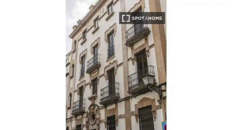 Habitación 75 m², Sevilla