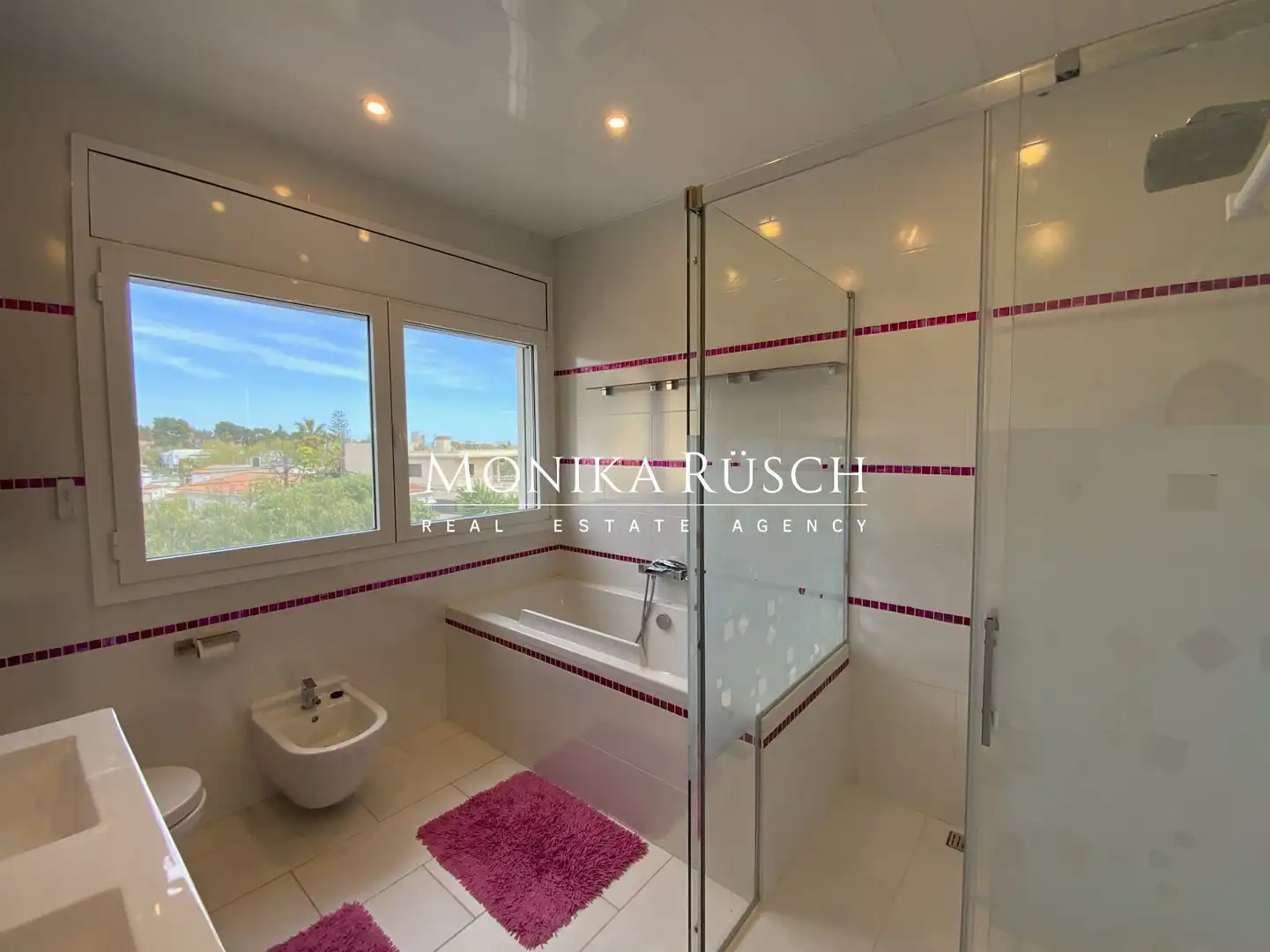 Casa de 434 m² a Castelldefels