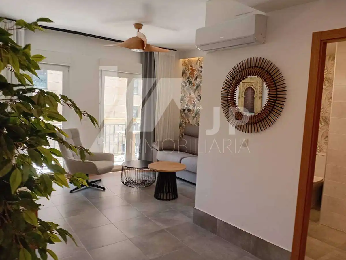 Piso de 90 m² en Granada