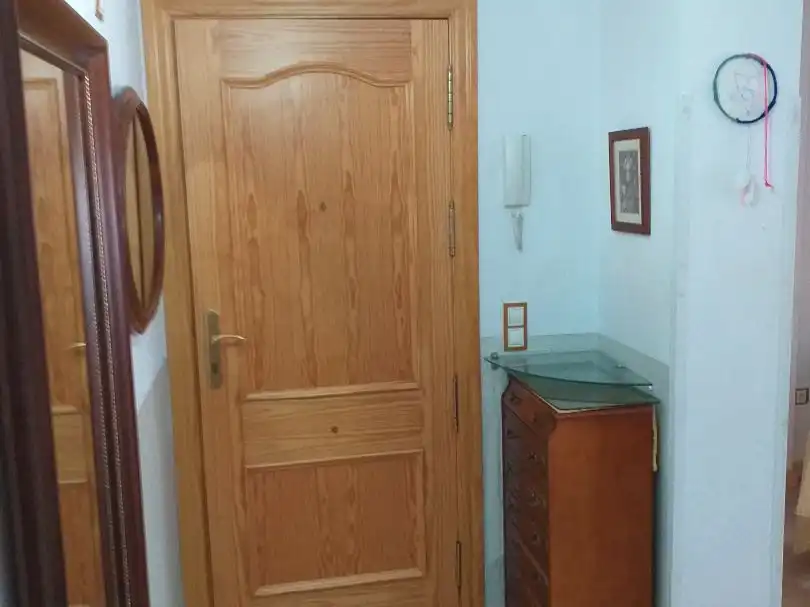 Piso de 80 m² en Linares