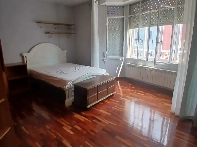 Piso de 96 m² en Ourense