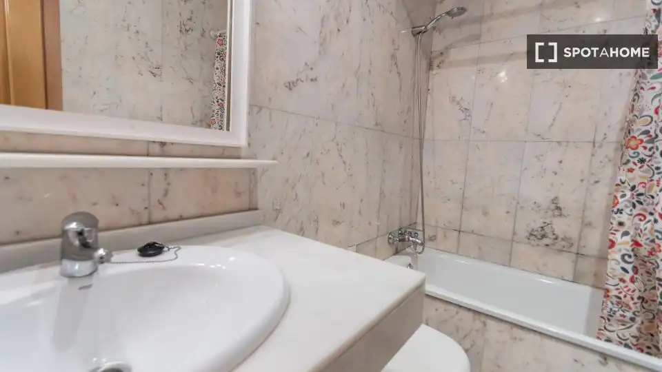 Habitación 75 m², Cádiz