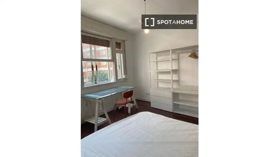 Habitación 127 m², Vigo