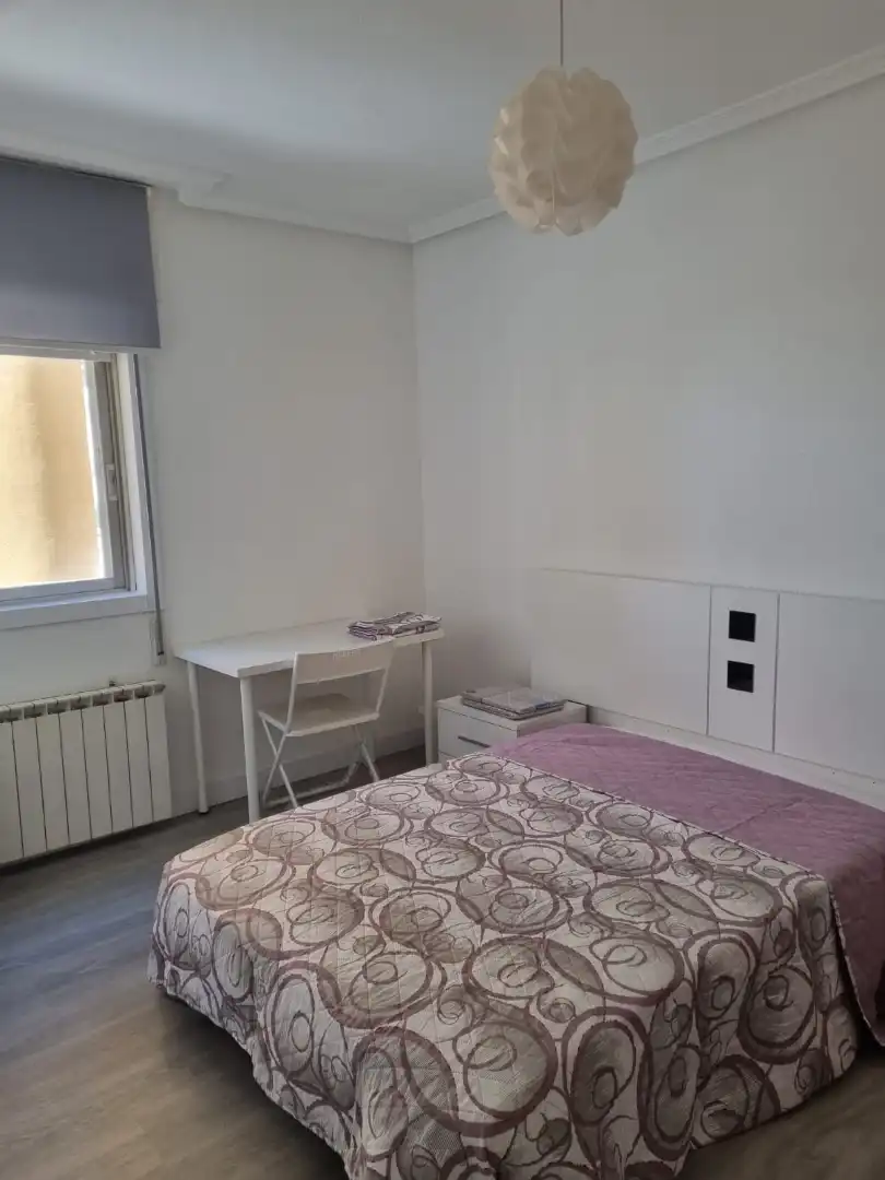 Habitació 100 m², Àvila
