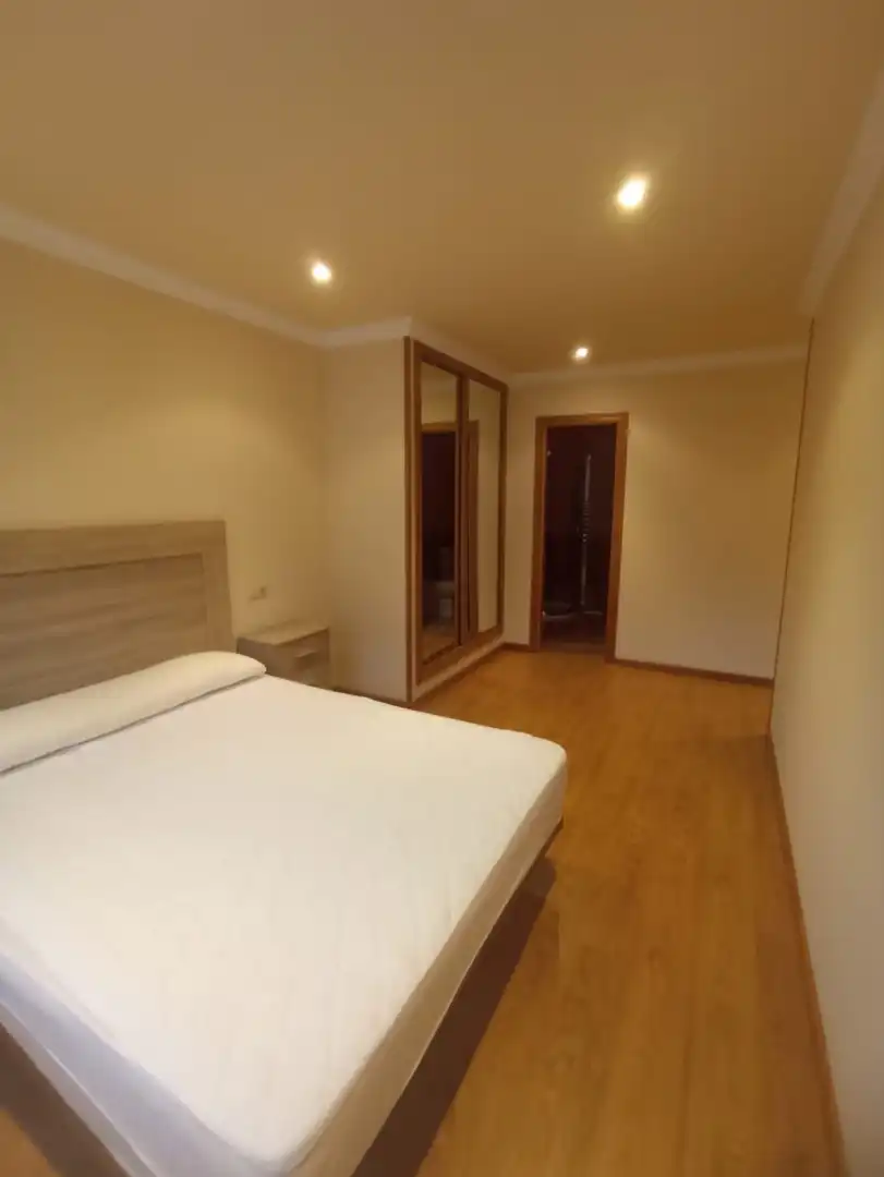 Pis de 85 m² a Santiago de Compostel·la