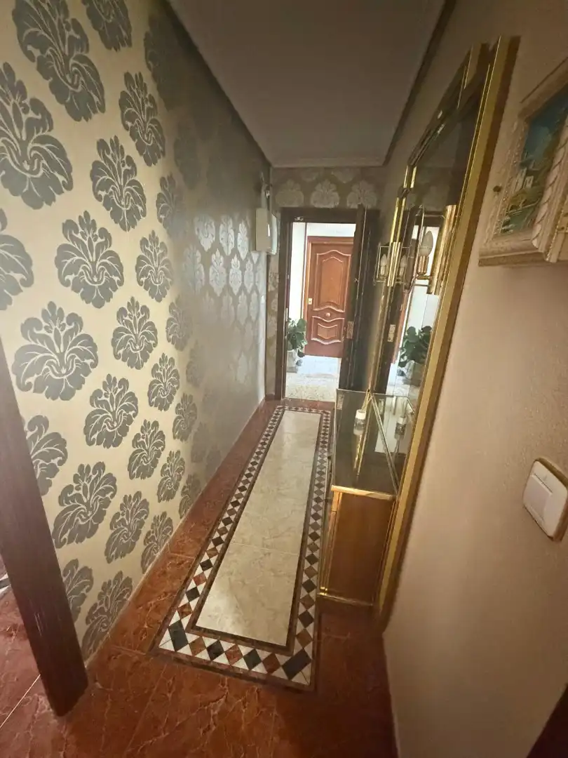 Habitación 110 m², Jaén