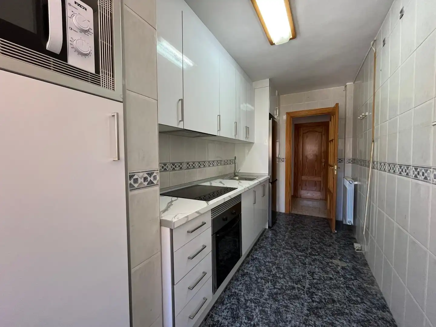 Piso de 85 m² en Granada