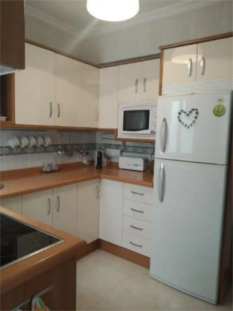 Piso de 77 m² en Almuñécar