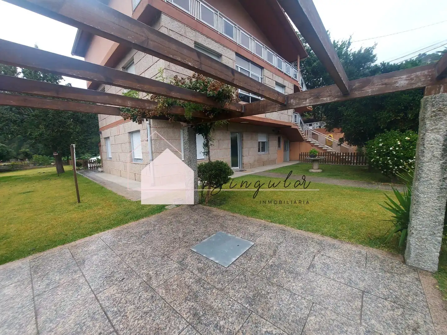 Appartement 90 m² à O Porriño