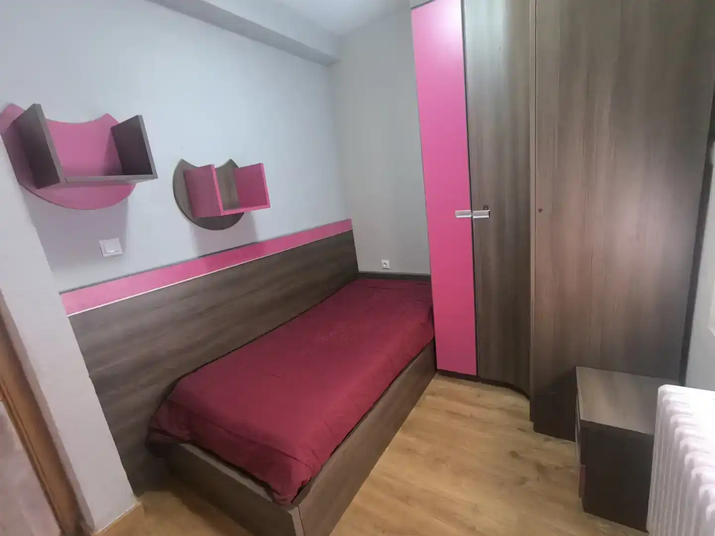Habitación 100 m², Ávila