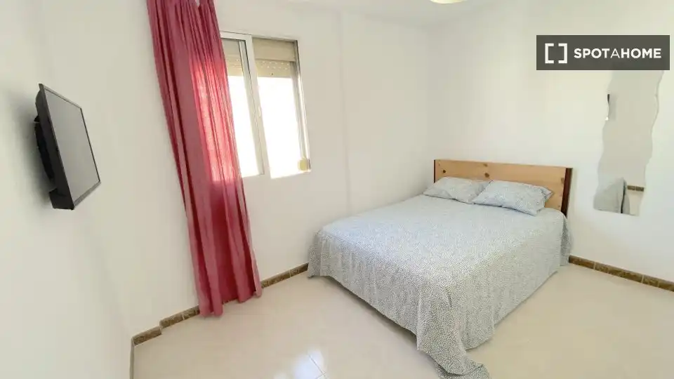 Habitación 86 m², Sevilla