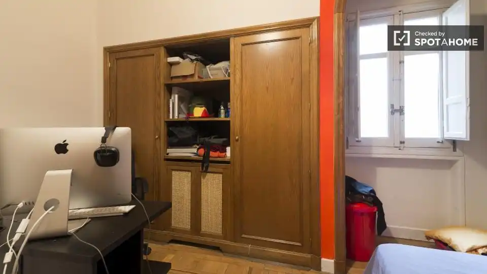 Habitación 150 m², Madrid