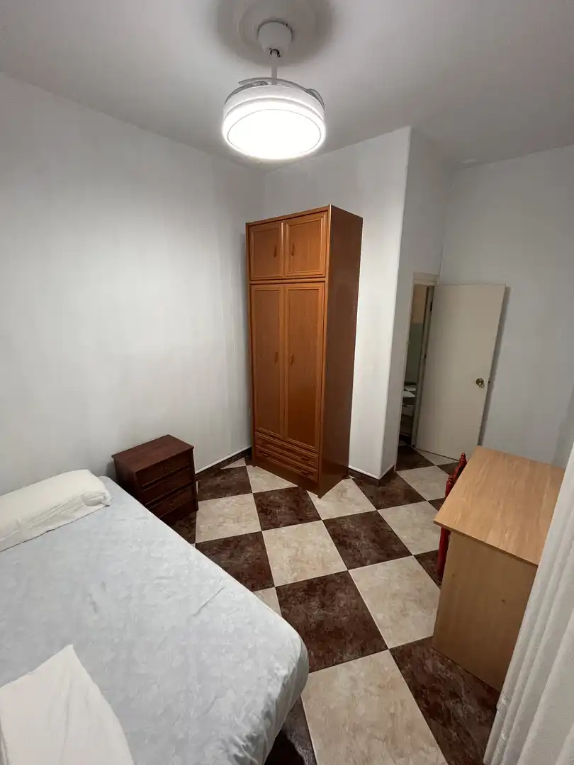 Piso de 100 m² en Cádiz