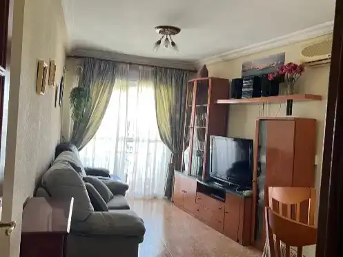 Piso de 93 m² en Sevilla