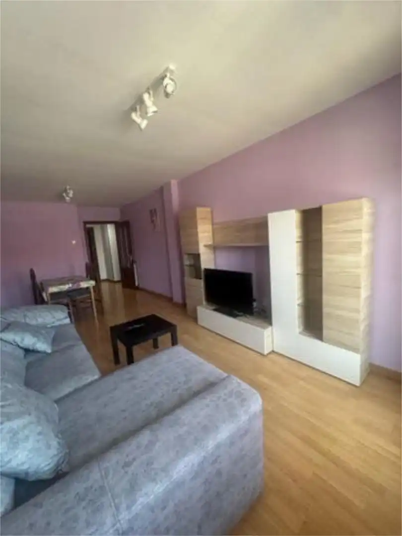 Piso de 76 m² en Valencia de Don Juan
