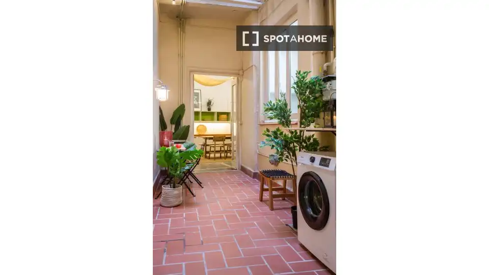 Habitación 350 m², Barcelona