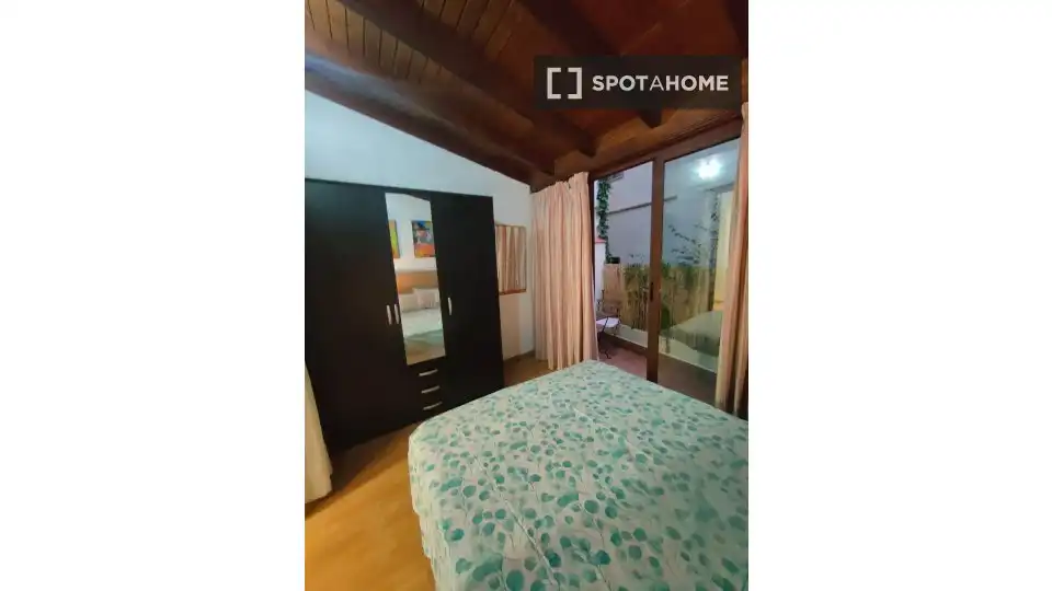 Habitación 63 m², Granada